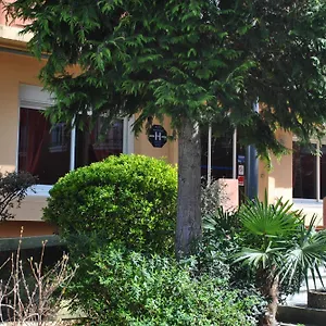 hotel-alliance-lourdes.midi-pyreneeshotels.com/