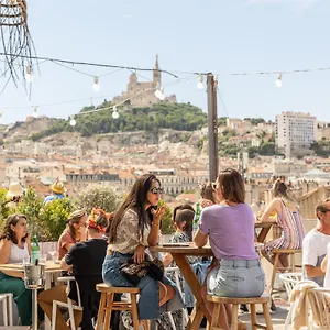 The Babel Community - Vieux Port Marselha